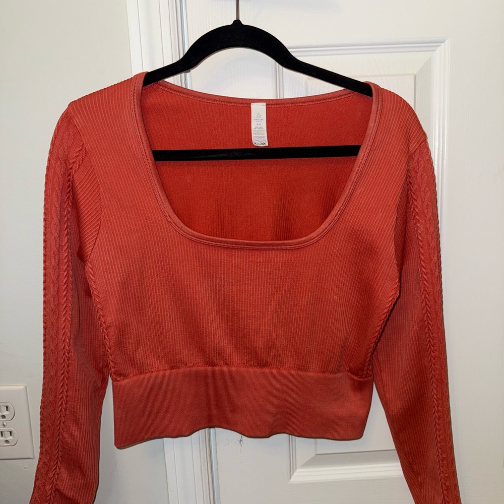 Aerie Pink Fitted athletic Crop Blouse